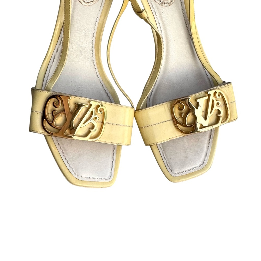 Louis Vuitton Vintage Sandals Patent Front Logo - Picture 11 of 17